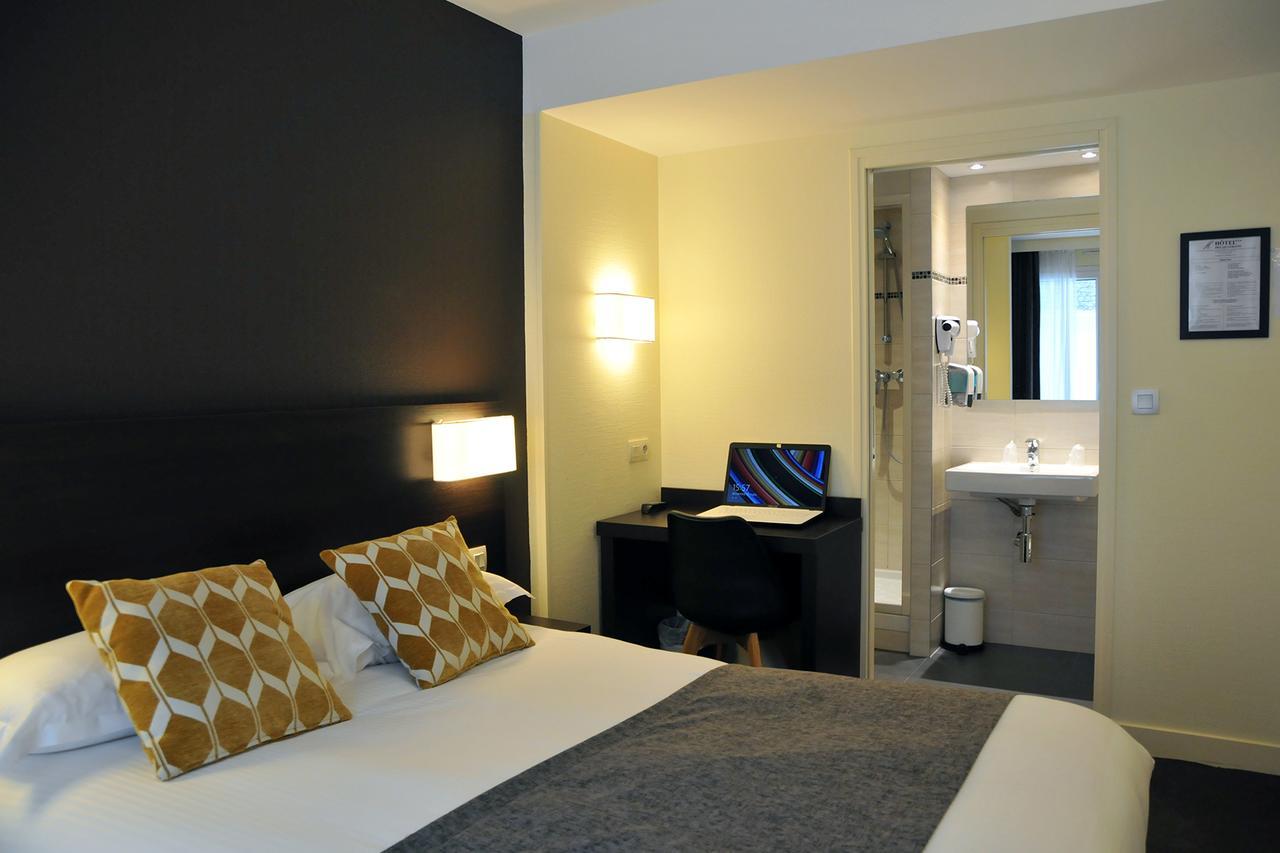 Hotel Des Quatrans Caen Eksteriør bilde