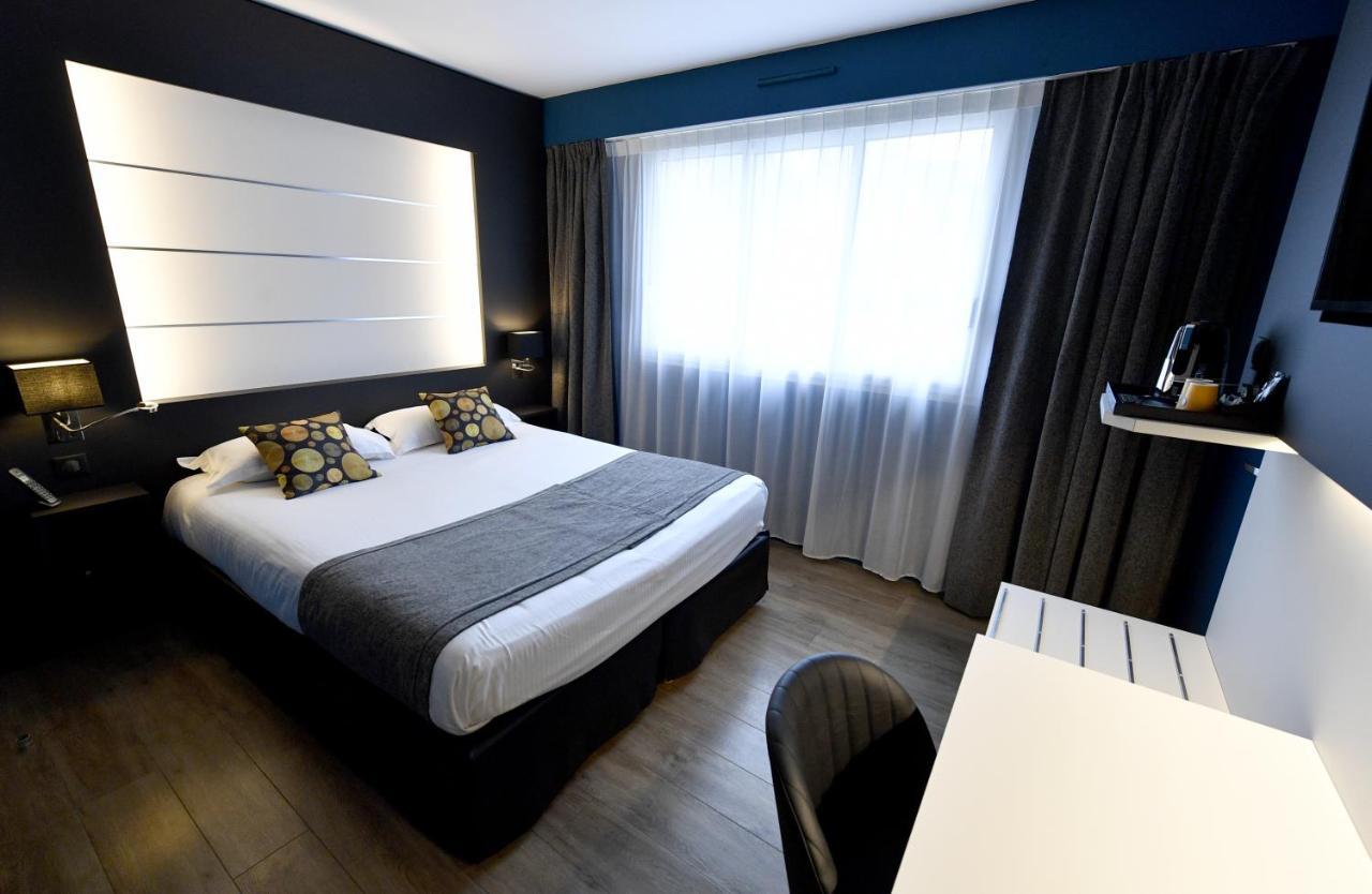 Hotel Des Quatrans Caen Eksteriør bilde