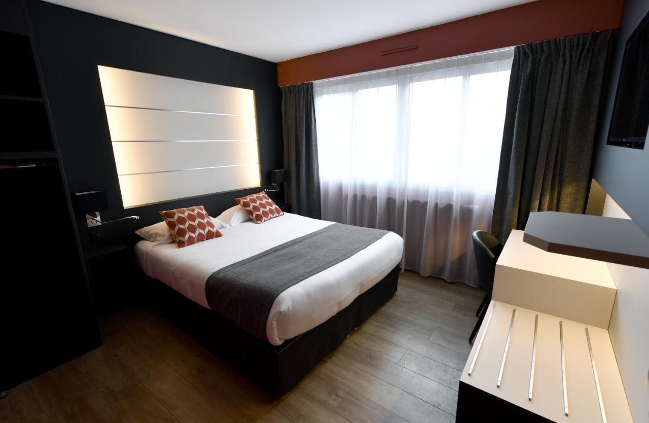 Hotel Des Quatrans Caen Eksteriør bilde